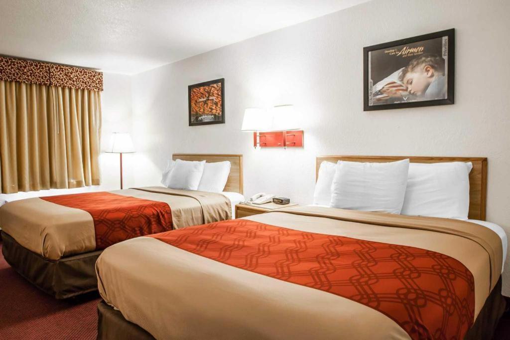 Econo Lodge Truman Inn Sedalia Εξωτερικό φωτογραφία