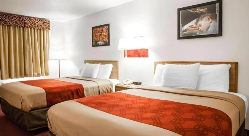 Econo Lodge Truman Inn Sedalia Εξωτερικό φωτογραφία