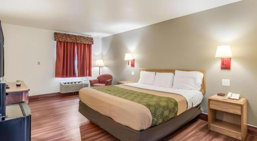 Econo Lodge Truman Inn Sedalia Εξωτερικό φωτογραφία