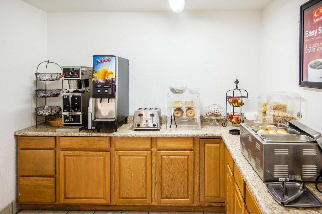 Econo Lodge Truman Inn Sedalia Εξωτερικό φωτογραφία